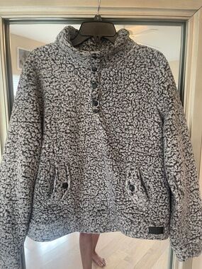 Simply Southern Heather Gray Sherpa Snap Pullover